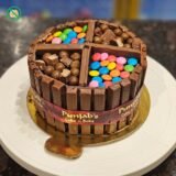 PUNJABS CAKE n BAKE - KitKat cake