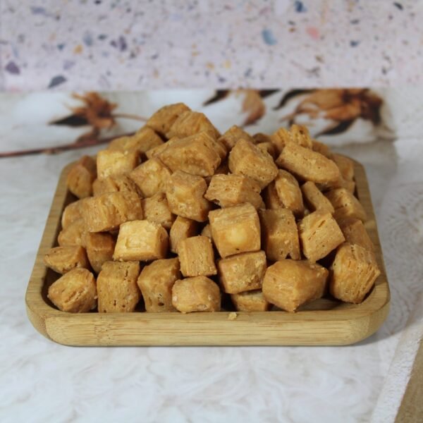 PUNJABS CAKE n BAKE - Gutkha Mathri