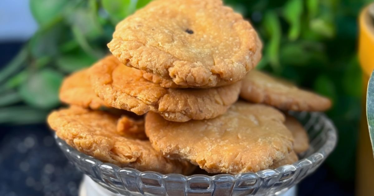 PUNJABS CAKE n BAKE - Enjoy the Taste of Traditional Mathri in Aligarh