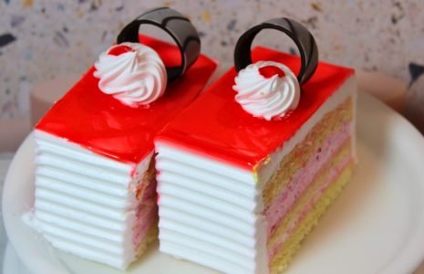 PUNJABS CAKE n BAKE - Delight Your Taste Buds with Yummy Pastries in Aligarh