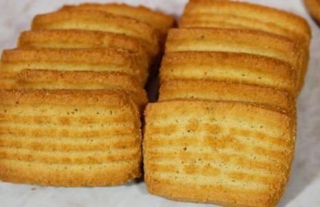 PUNJABS CAKE n BAKE - Freshly Baked Cookies in Aligarh from the Best Manufacturers