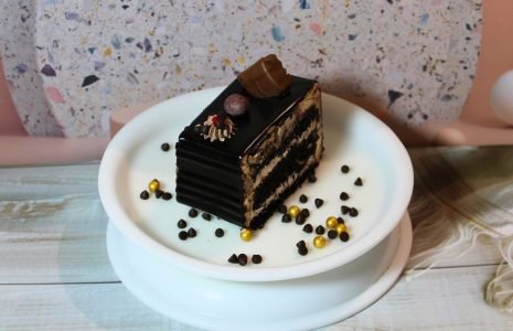 PUNJABS CAKE n BAKE - Where to Find the Best Yummy Pastries in Aligarh