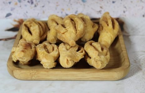 PUNJABS CAKE n BAKE - Why Our Fresh Mathri in Aligarh is the Perfect Snack